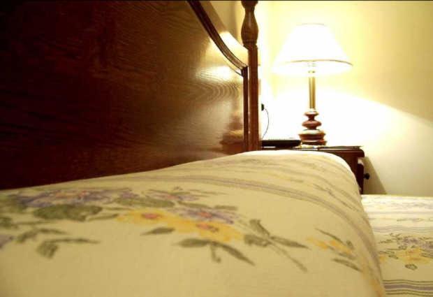 Hostal Las Coronas Sos del Rey Católico Chambre photo
