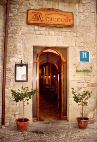 Hostal Las Coronas Sos del Rey Católico Extérieur photo