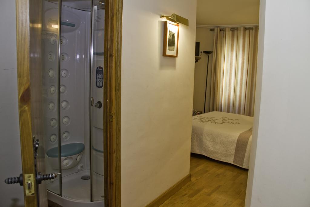 Hostal Las Coronas Sos del Rey Católico Extérieur photo